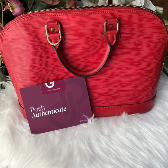 LOUIS VUITTON Red Epi Alma Authenticated by PoshMark. - Picture 16 of 16